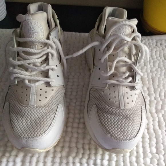 Nike Air Huaraches sneakers shoes size 10 - Picture 5 of 7